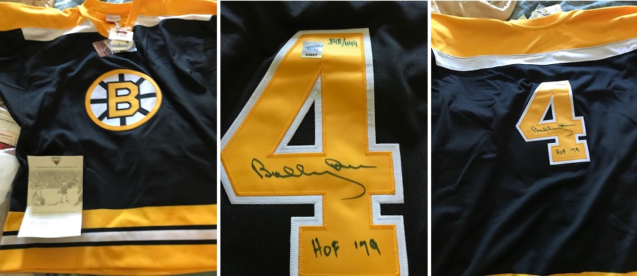 Bobby Orr Autographed Boston Bruins Jersey.